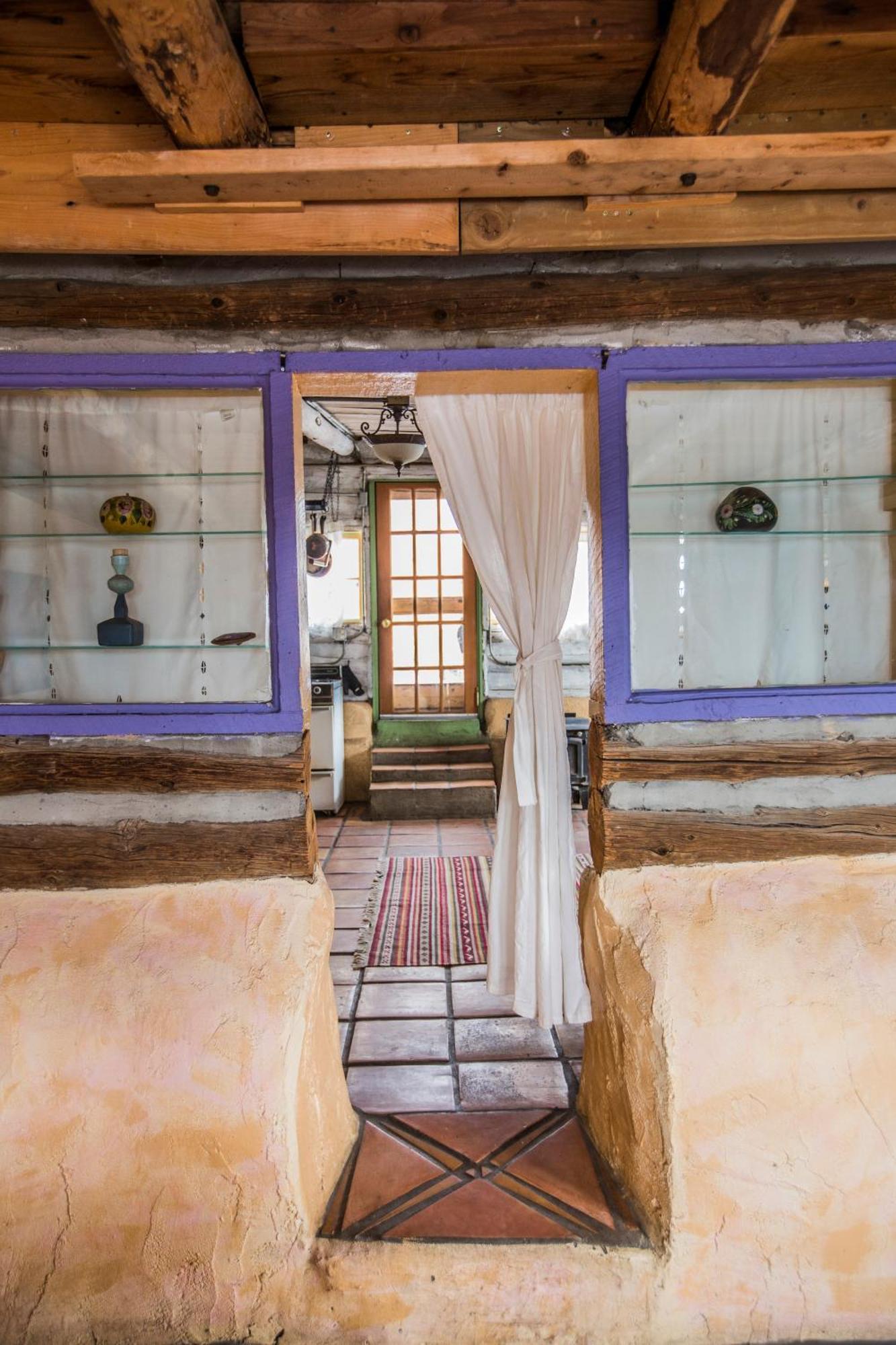 Taos Goji Farm & Eco-lodge Retreat Agroturismo