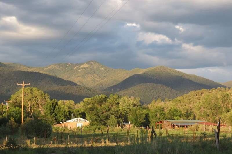 Agroturismo Taos Goji Farm & Eco-lodge Retreat *